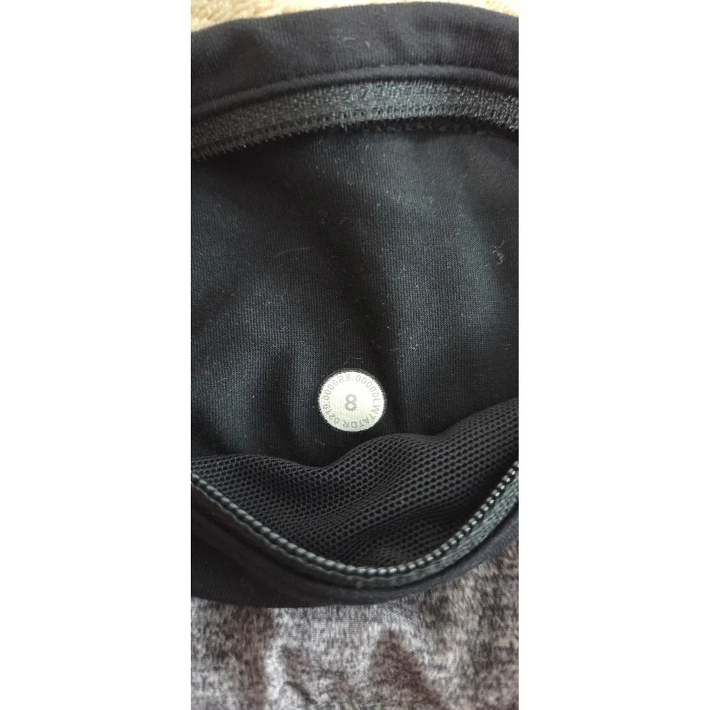 Lululemon Speed Up Shorts Low-Rise 2.5